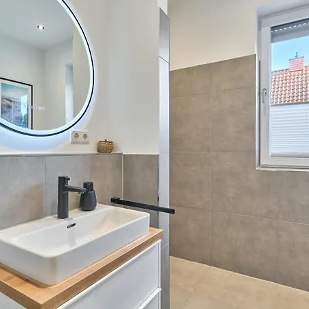 Apartment Saltwater House Safe Haven *